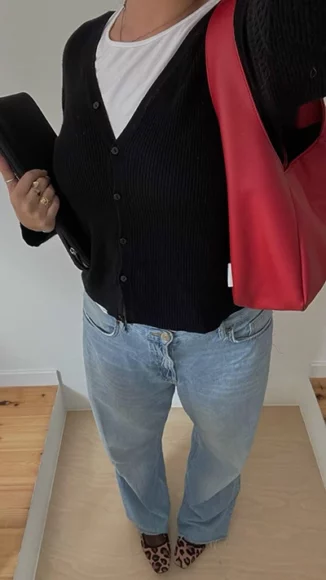 Czarny kardigan inspiracja